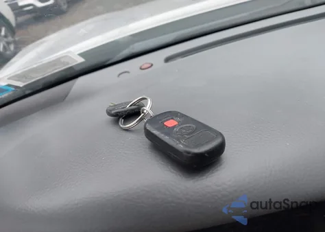 2005 Toyota Camry Le из США, поврежденный, VIN 4T1BE32K25U048881